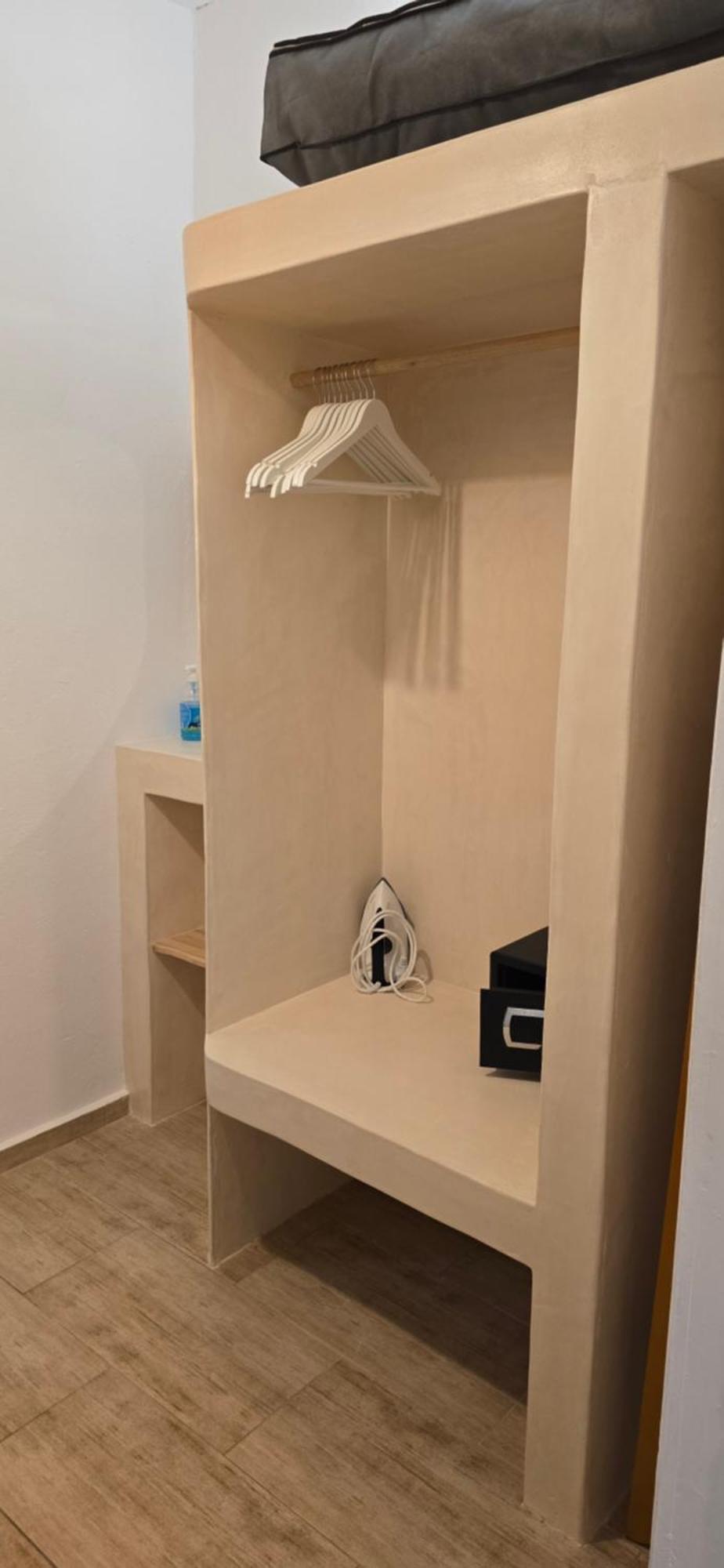 Sunrise Apartments Livadia  Екстер'єр фото